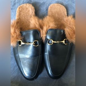 Gorgeous never worn slides